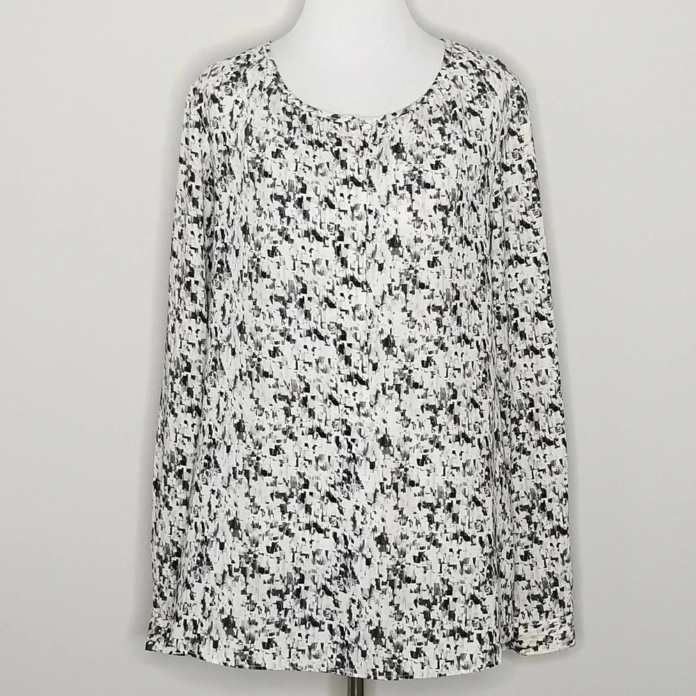 Cabi Shattered Print Long Sleeve Blouse M